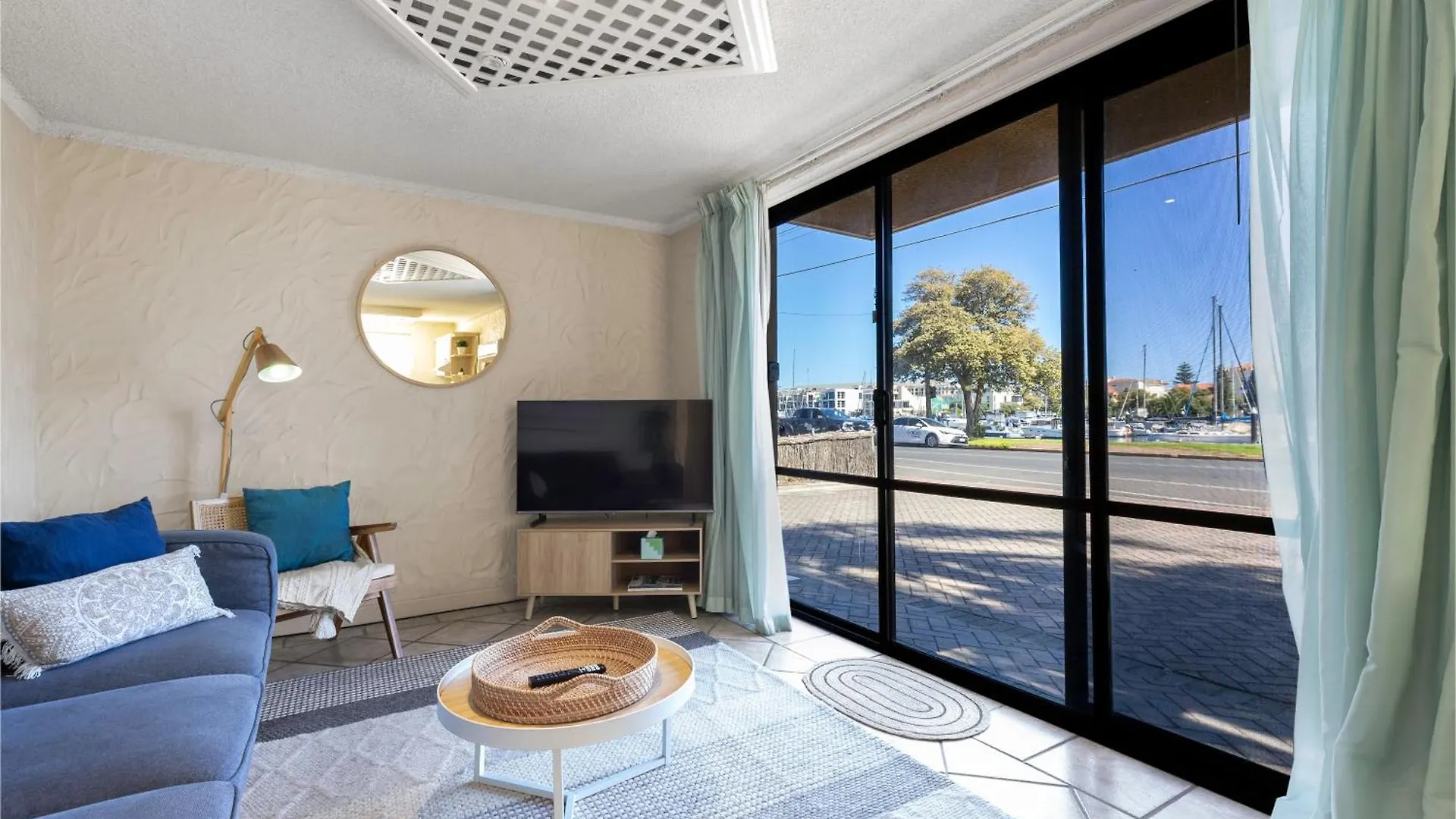 Bayswaterfront Apartments Adelaide