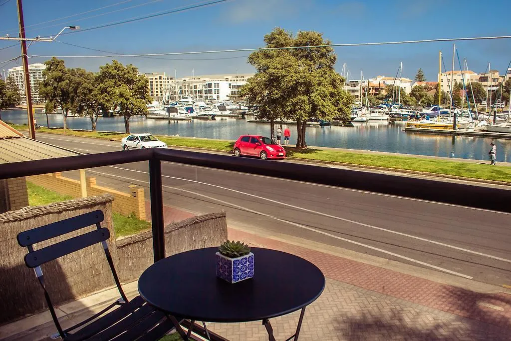 Bayswaterfront Apartments Adelaide