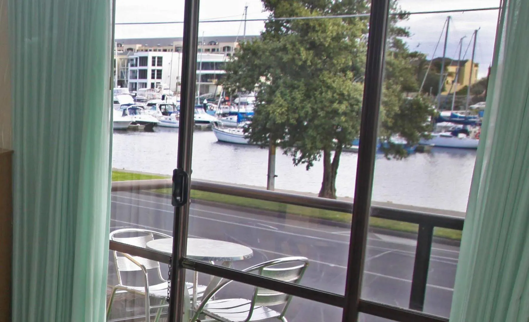 Bayswaterfront Apartments Adelaide